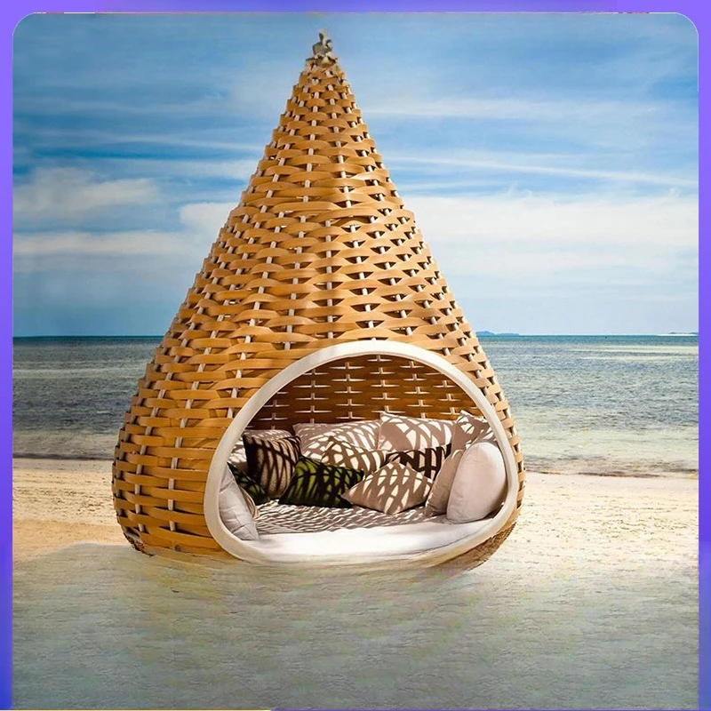 

Compact Versatile Customizable Outdoor Rattan Hanging Basket