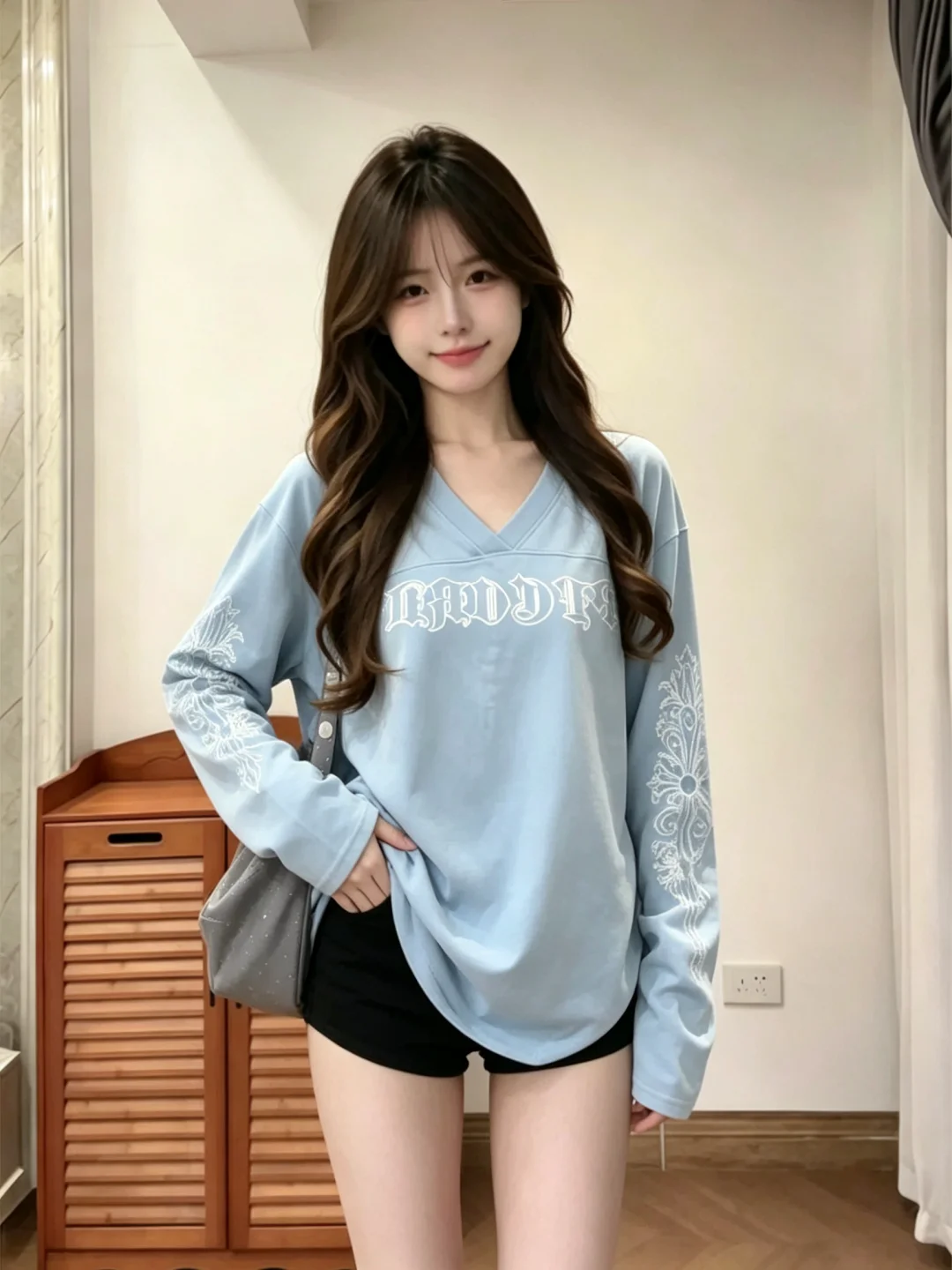 Dopamine Blue Long Sleeve T-Shirt Women's Pure Cotton Loose Fit Suitable for Single Wear Korean Style V-Neck Letter Print Cas...