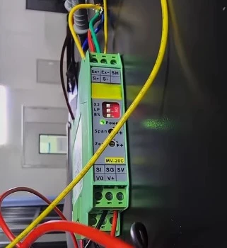 

Прецизионный весовой передатчик с тензовым мостом для измерения силы/натяжения, усилитель сигнала мВ 0–20 мА ± 10 В