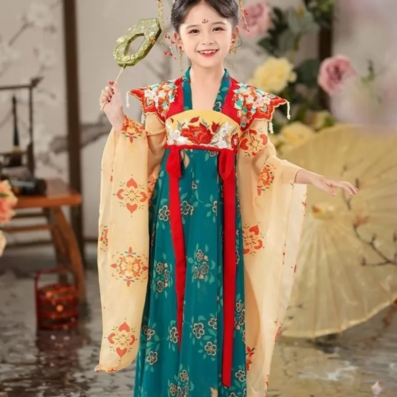 Nuovo vestito retrò casual da ragazza della dinastia Tang che imita Hanfu cinese