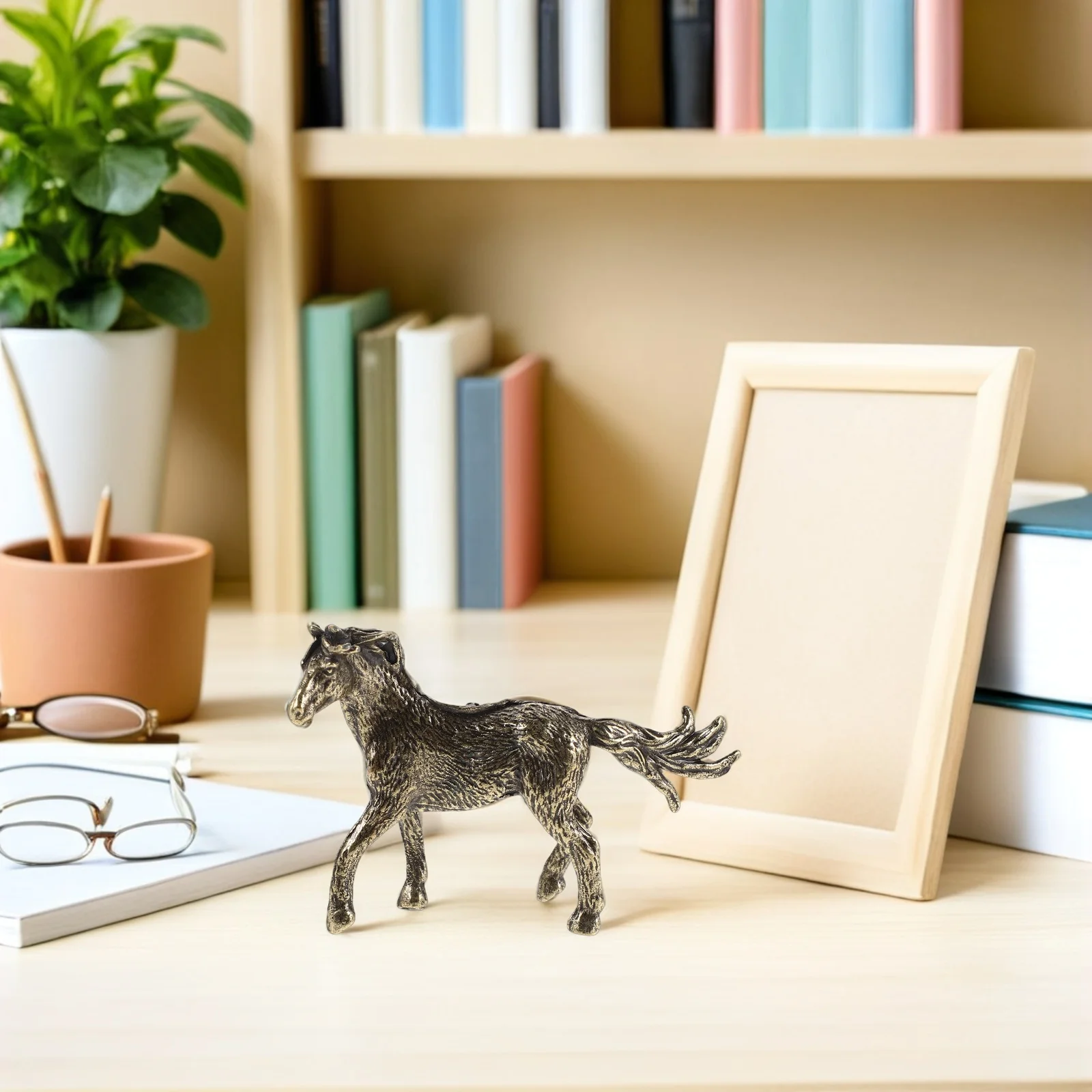 

Retro Horse Gold Alloy Miniature Standing Horse Statue Finish Desk Coffee Table Decor Home Office Animal Sculpture
