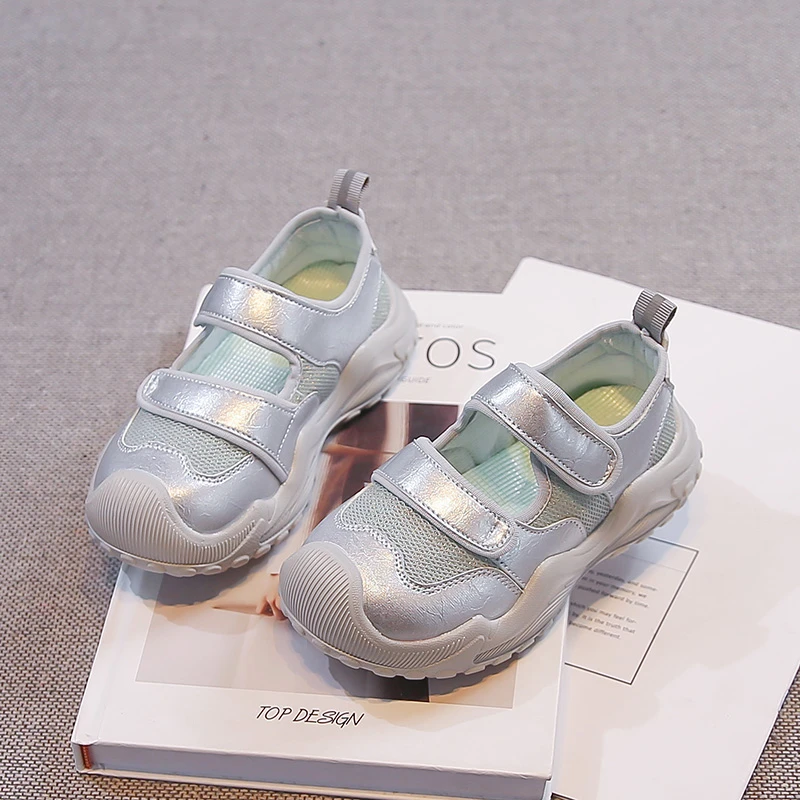2026 Children's Shoes with Flat Solid Color Ultra-lightweight Breathable Mesh Surface  Design Spring and Summer Casual Shoes