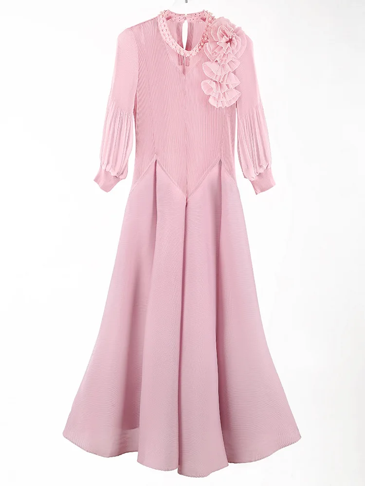 

2025 Pleated Dress Women's High-end Fashion Bubble Seven-quarter Sleeve V-neck Design Bud Medium and Long Dresses Summer New