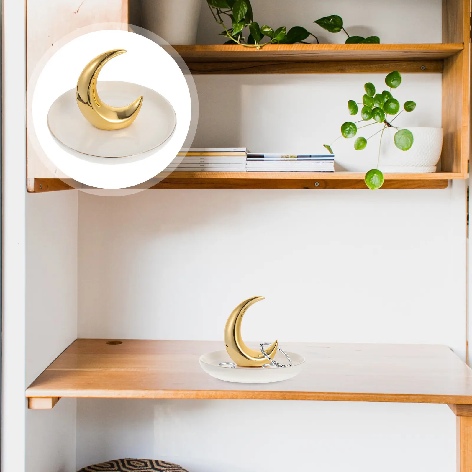 

1Pcs Ceramic Moon Shape Jewelry Storage Tray Creative Dresser Organizer for Bracelets Necklaces Rings Earrings Cosmetics