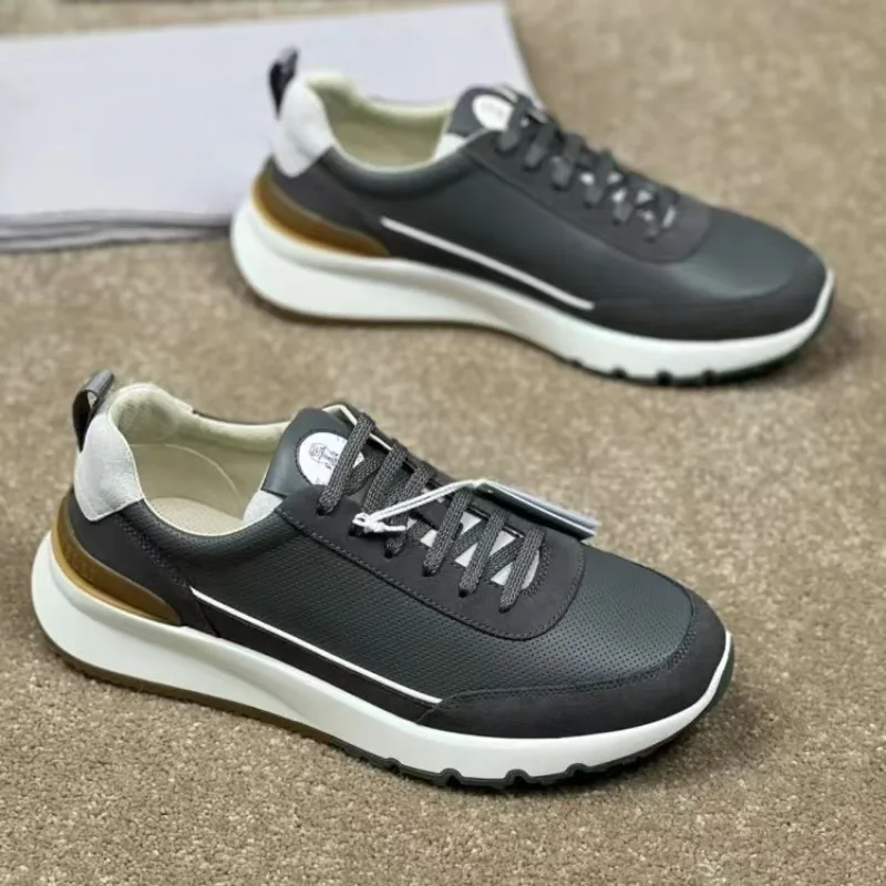 2024 Vendita calda Scarpe sportive da uomo Scarpe da corsa di buona qualità Uomo Scarpe da jogging antiscivolo Scarpe da allenamento firmate da uomo