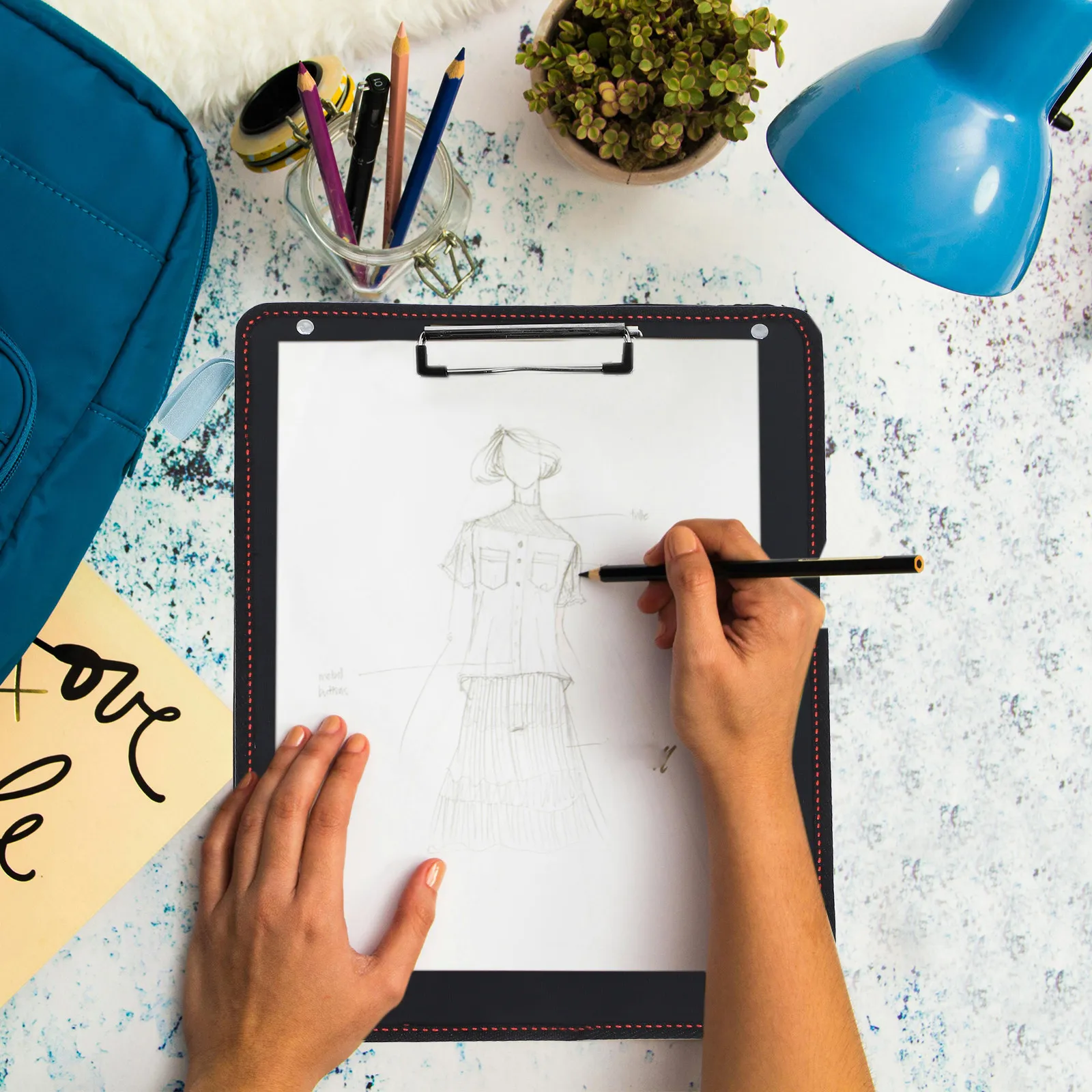 

Portable Sketch Board for Drawing Lightweight Art Board with Clip Large Smooth Surface Practice Drawing Writing Display Tool
