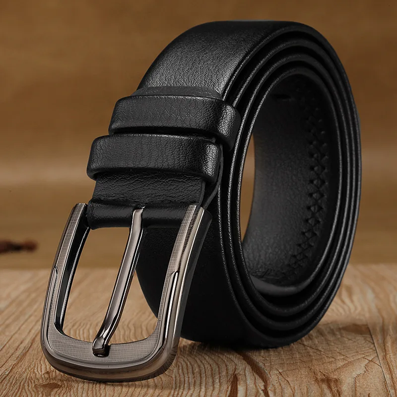 Stylish Casual Everyday Durable Buckle Belt Korean-Style Business Commute Belt with a Minimalist Elegant Look in Black for Men