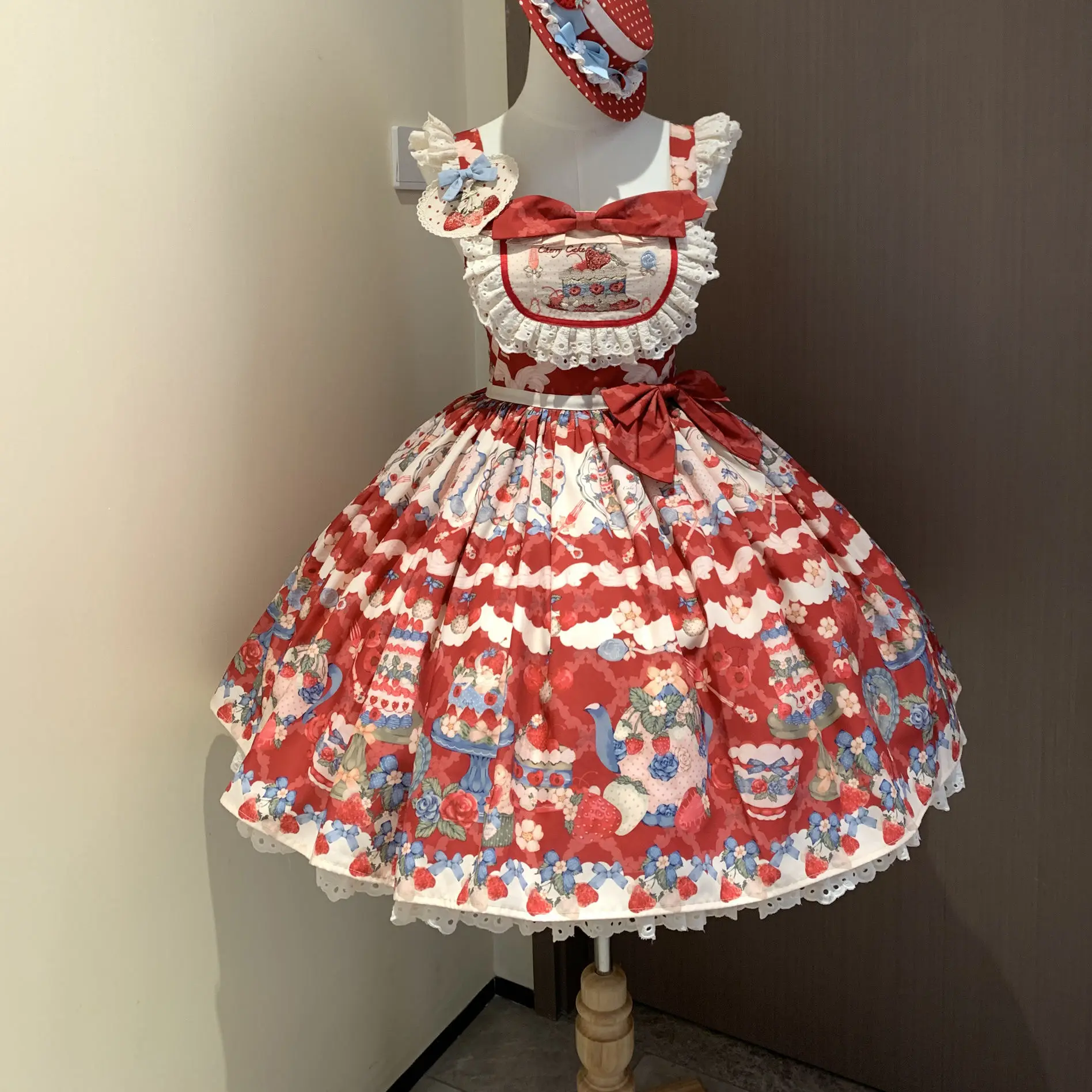 MAGOGO Fragola Tata Kawaii Lolita Fragola Stampata OP Abito Donna Estate Dolce Fiocco Grembiule di Pizzo Principessa Tea Party Abiti