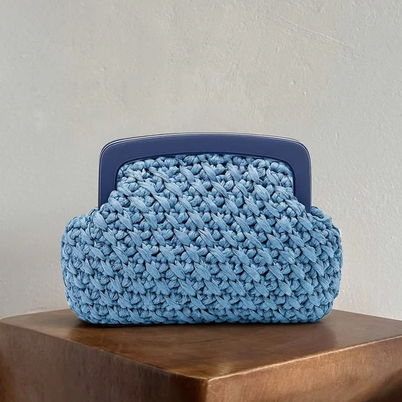 

Модные вечерние сумки-клатчи для женщин, роскошные дизайнерские сумки, кошельки, новинка 2025, соломенное плетение с акриловым ремешком-цепочкой на плечо