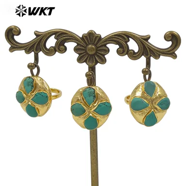 

WT-R576 Beautiful Lucky Four-Leaf Clover Design In Green Turquoise Stone Paved With 18k Gold Plated Accessory For Unisex Ring