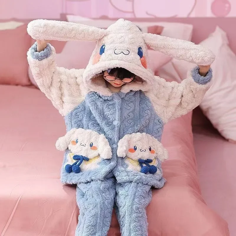 

Новинка, милая детская пижама Sanrio Cinnamoroll, фланелевая утепленная модная домашняя одежда для девочек на осень и зиму