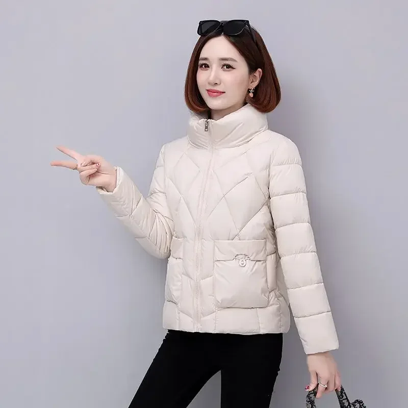 Autumn and Winter Warm Short Jacket Long-sleeved  Parkas 2023 New Women Cotton-padded Tops Slim Fit Cotton Coat RE-2987