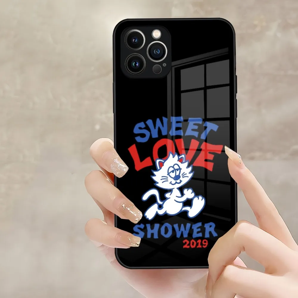 Cartoon VERDY HARAJUKU Phone Case for iPhone 15 Pro 12 14 11 13 Mini X XR XS Max 8 7 6 Plus SE 2020 Glass Design Back Cover