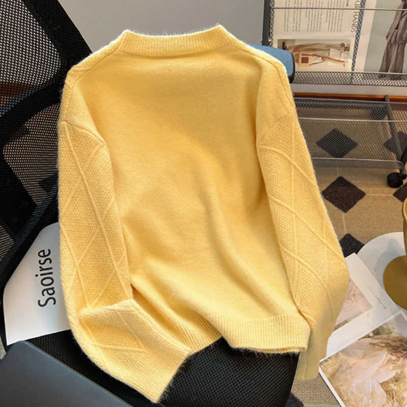 Atasan Sweater rajut wanita, pakaian kuning leher bulat lengan panjang warna kontras putih, Atasan musim dingin kasmir perempuan