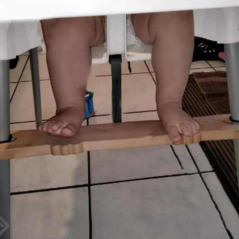 High chair Wooden Footrest for Seat Height-Adjustable Non-slip Ergonomic Baby Supplies for Girls Boys Eating Dining