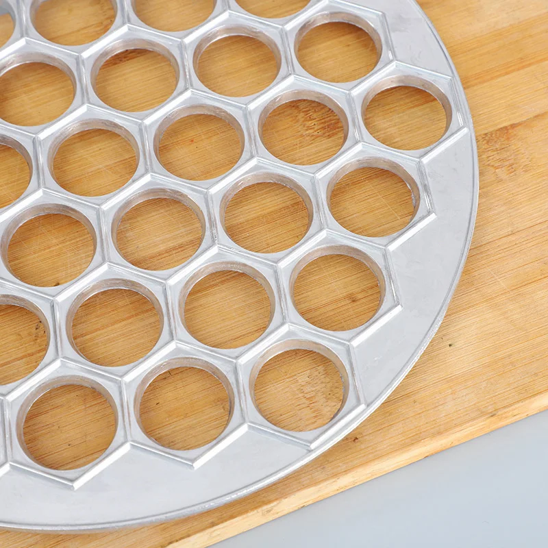 Massa Imprensa Bolinho Moldes, 37 Buracos, Ravioli Fazendo Molde, Molde De Artefato De Pele Bolinho, DIY Maker