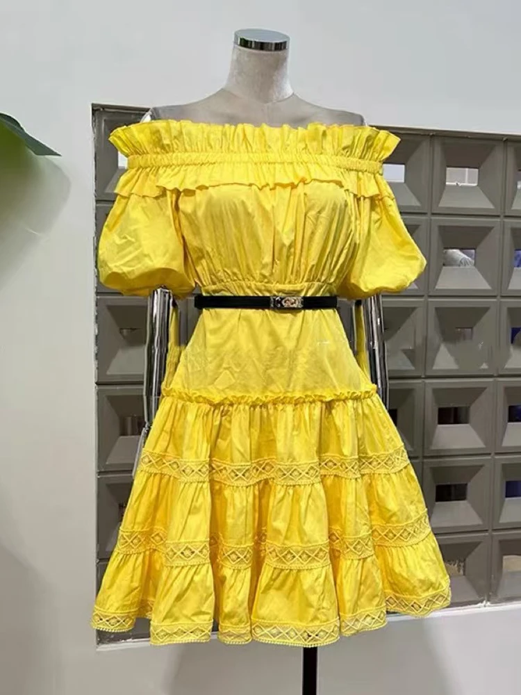 Vestido de cintura con cordones y cuello de una línea con borde de oreja de madera, falda acampanada de verano 2025, falda Shampan con calcomanía de varios niveles a la moda