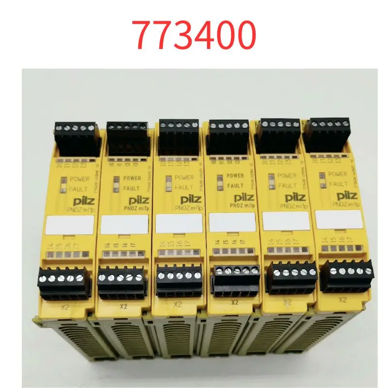 

Second-hand 773400 safety relay PNOZ mi1P