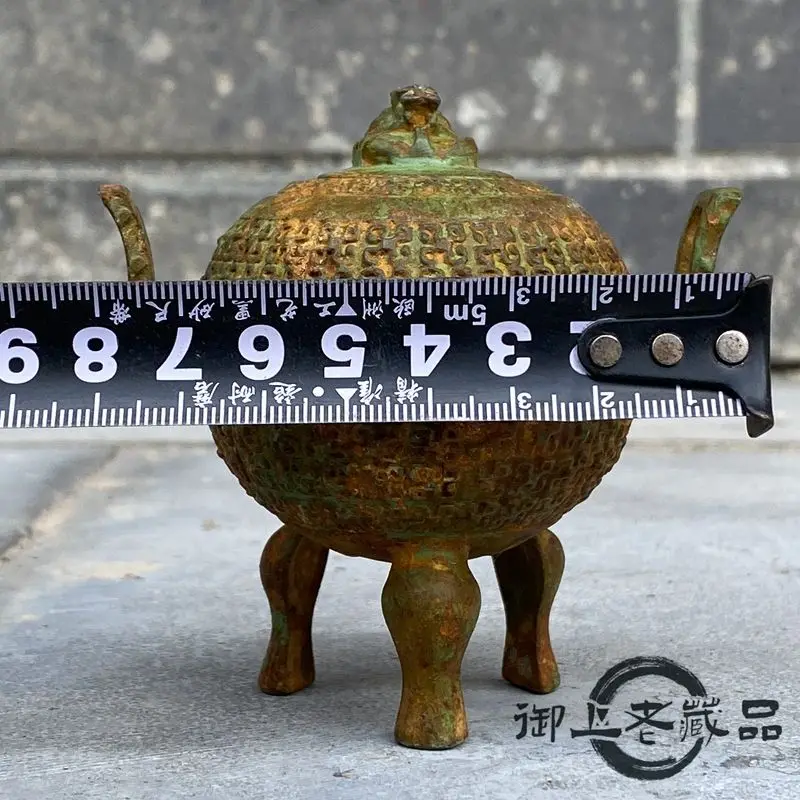 Erythema green rust unearthed tripod pipe cap Ruyi covered ornament