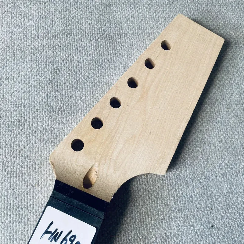 HN690 Raw Materials Solid Maple for ST Guitar Neck DIY Unfinished Electric Replace Parts for Personal