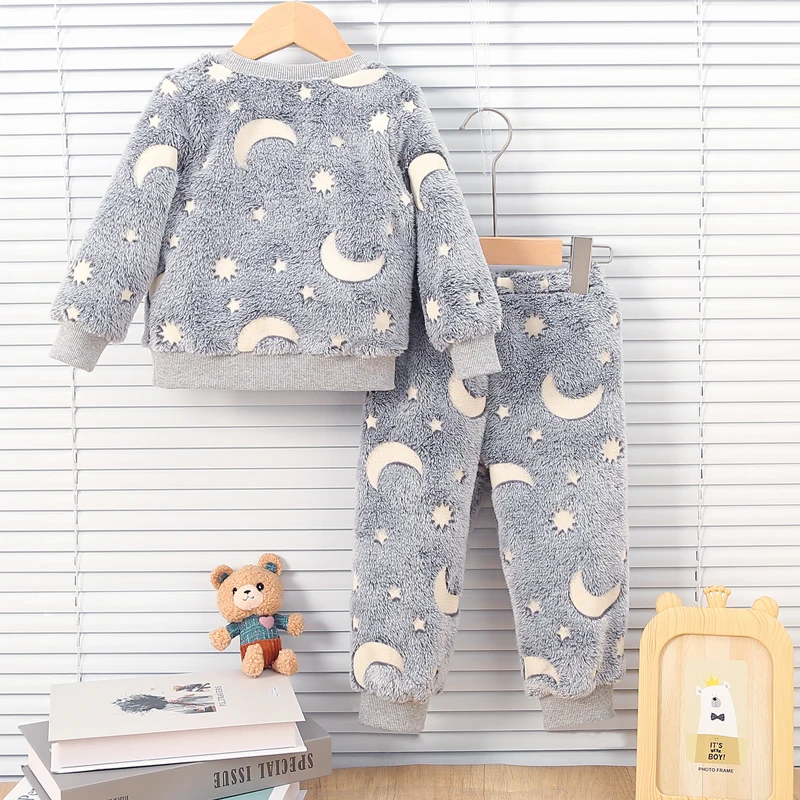 Baby Boys Autumn/Winter Plush Night Fluorescent Home Fur Baby Warm Pajama Set Fashionable and Comfortable Child Accessories