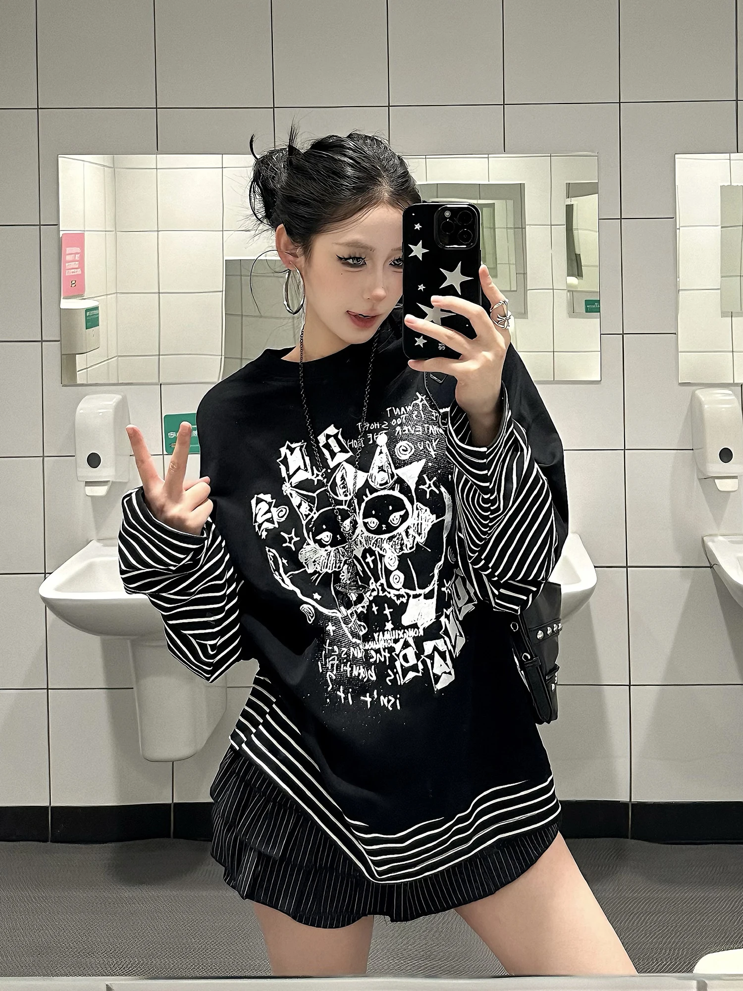 

Свободная женская футболка с длинным рукавом, весенняя, утягивающая, оверсайз, в стиле Y2K, модный топ с пэчворком и полосками, имитация двухслойности, круглый вырез, свитшот