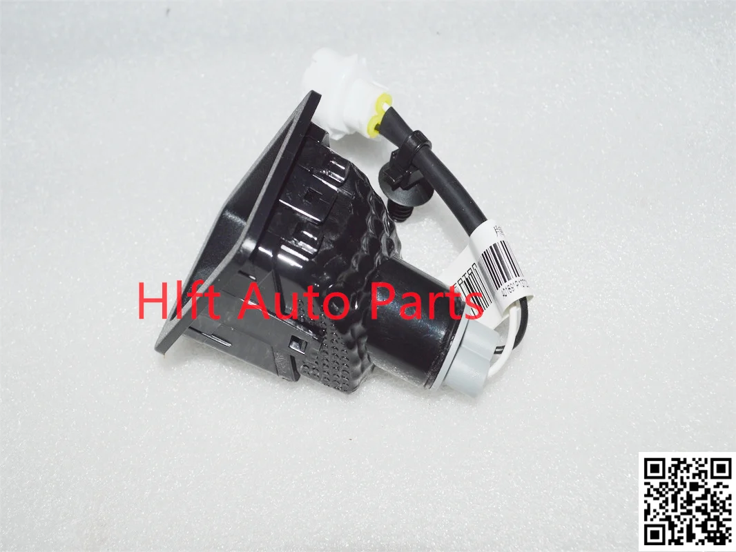 P1372040201A0/P1372040202A0, FOTON TUNLAND car use, LICENSE PLATE LAMP (price for 1pcs)