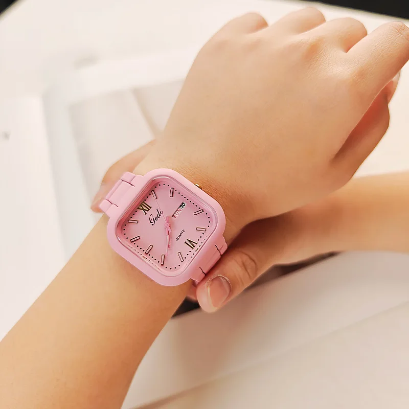 Luxury highvalue large dial dopamine candy color student calendar week steel band women's watch ladies watch luxury high quality