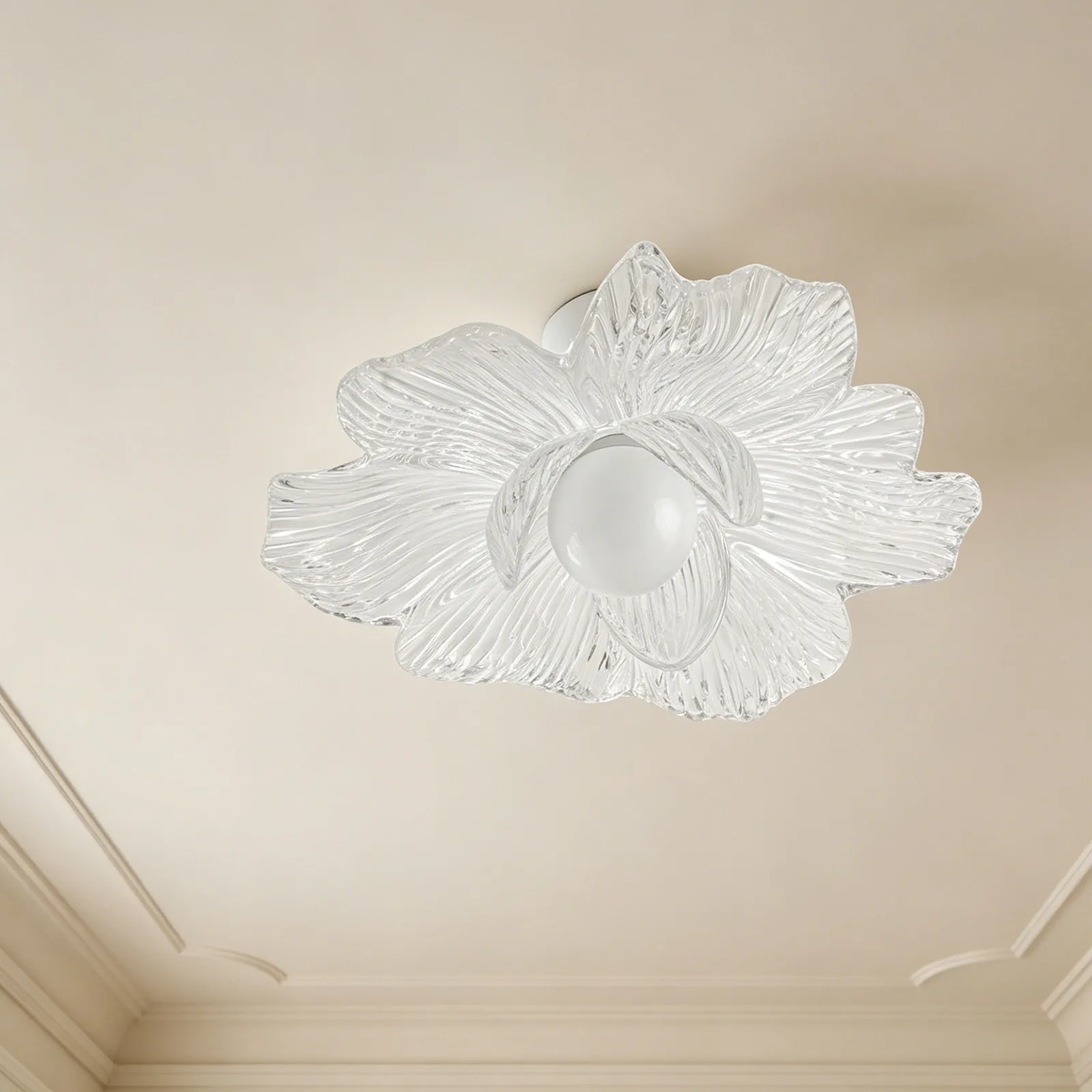 42Mm French Country Acrylic Petal Pendant Lampshade Decorative Ceiling Light Shade for Hallway Living Room Acrylic Flower
