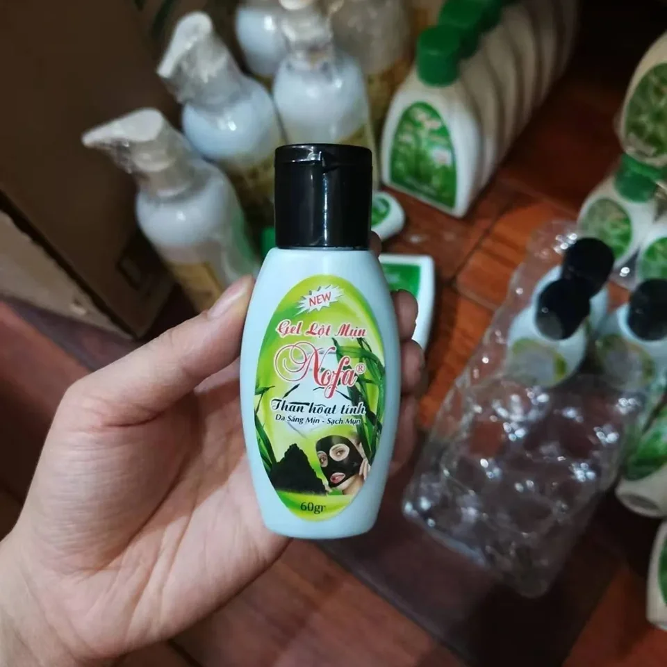 gel-lot-mun-nha-dam-hoat-tinh-deep-pore-cleaning-gel-with-activated-centella-blackhead-remover-sebum-control-for-oily-skin