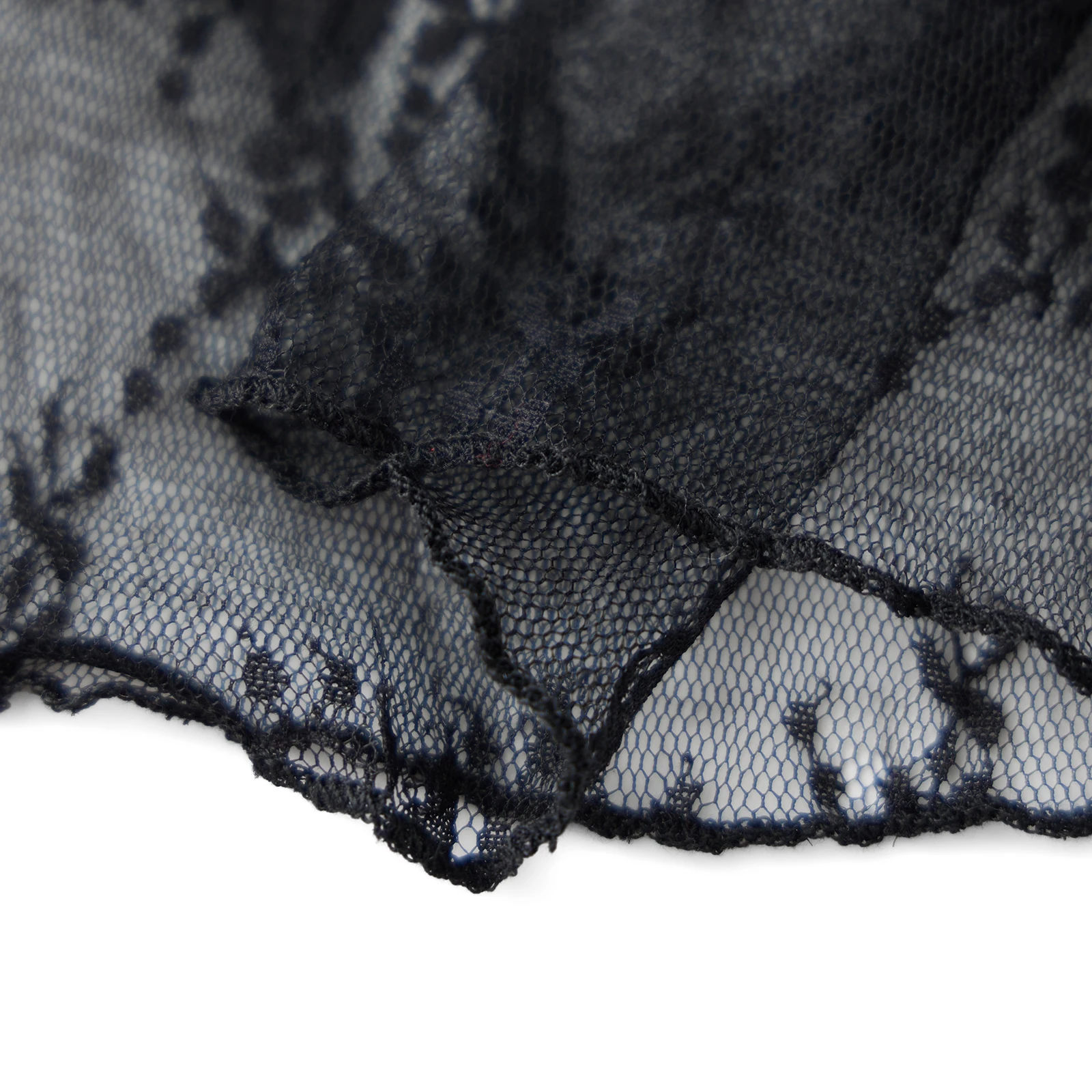 Women’s See-Through Lace Dress Long Sleeve Round Neck Slit Hem Dress Chemise Beach Vacation Party Wear Streetwear