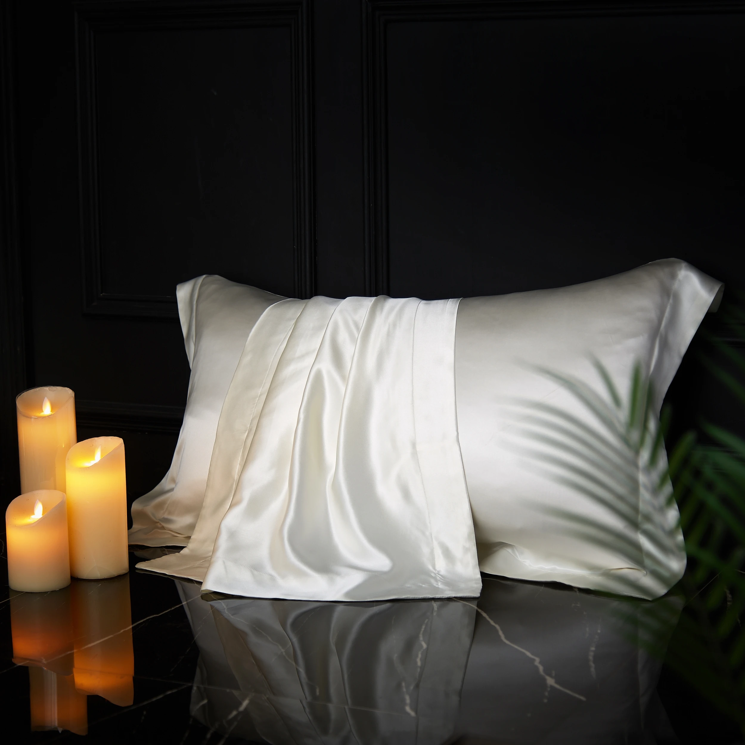ATNKADDS Mulberry Silk Pillowcase 6A Grade OEKO-TEX Certified Envelope Closure Wide Border Silk Pillow Cover Skin Friendly Gift