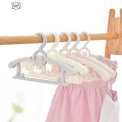 Baby Hangers ChildrenCoats Storage HangerCloset Organizer KidsClothes Hanger RacksPortable Display PlasticHangers Home