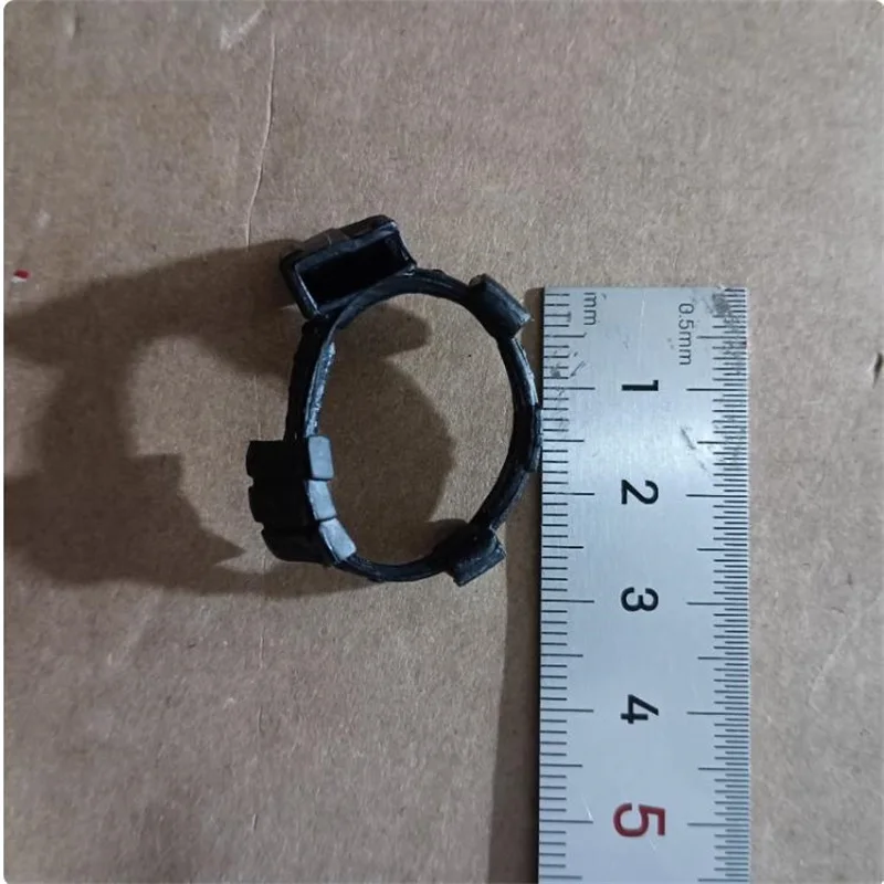 YYDS 1/12 Soldier Accessories Belt Gun Holster Model Toy For 6'' Action Figure Body In Stock For Fans Collection