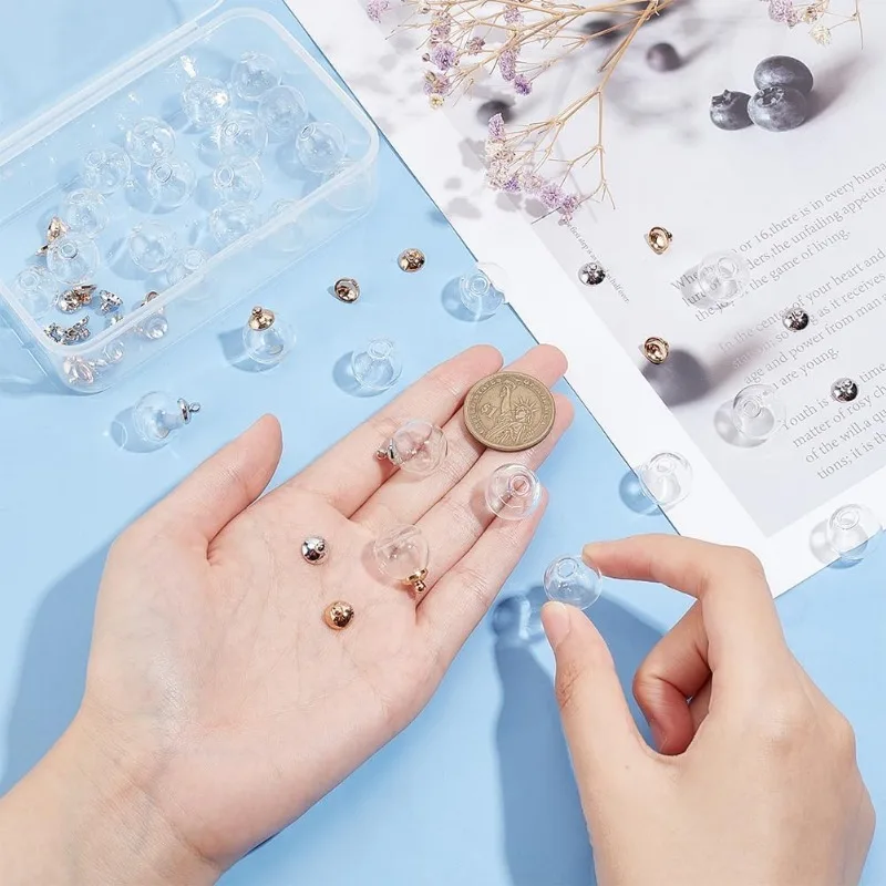 30pcs 16mm Mini Clear Glass Globe Bottle Mini Clear Ornaments Wish Glass Ball Bottles Hanging Fillable Ball Vial Charm