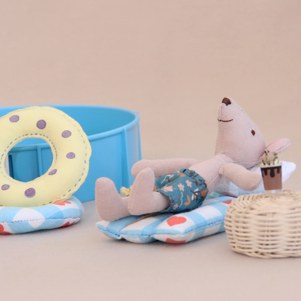 Speelhuisspeelgoed, 13 cm hoog, muis met bikini en strandshorts, 3 stijlen beschikbaar, geschikt voor Bjd Ob11 poppenhuismeubilair