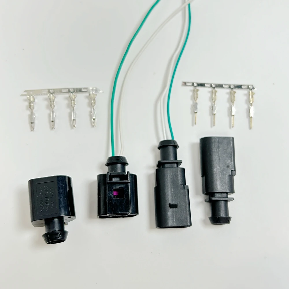 2P Hole Harness Plu…