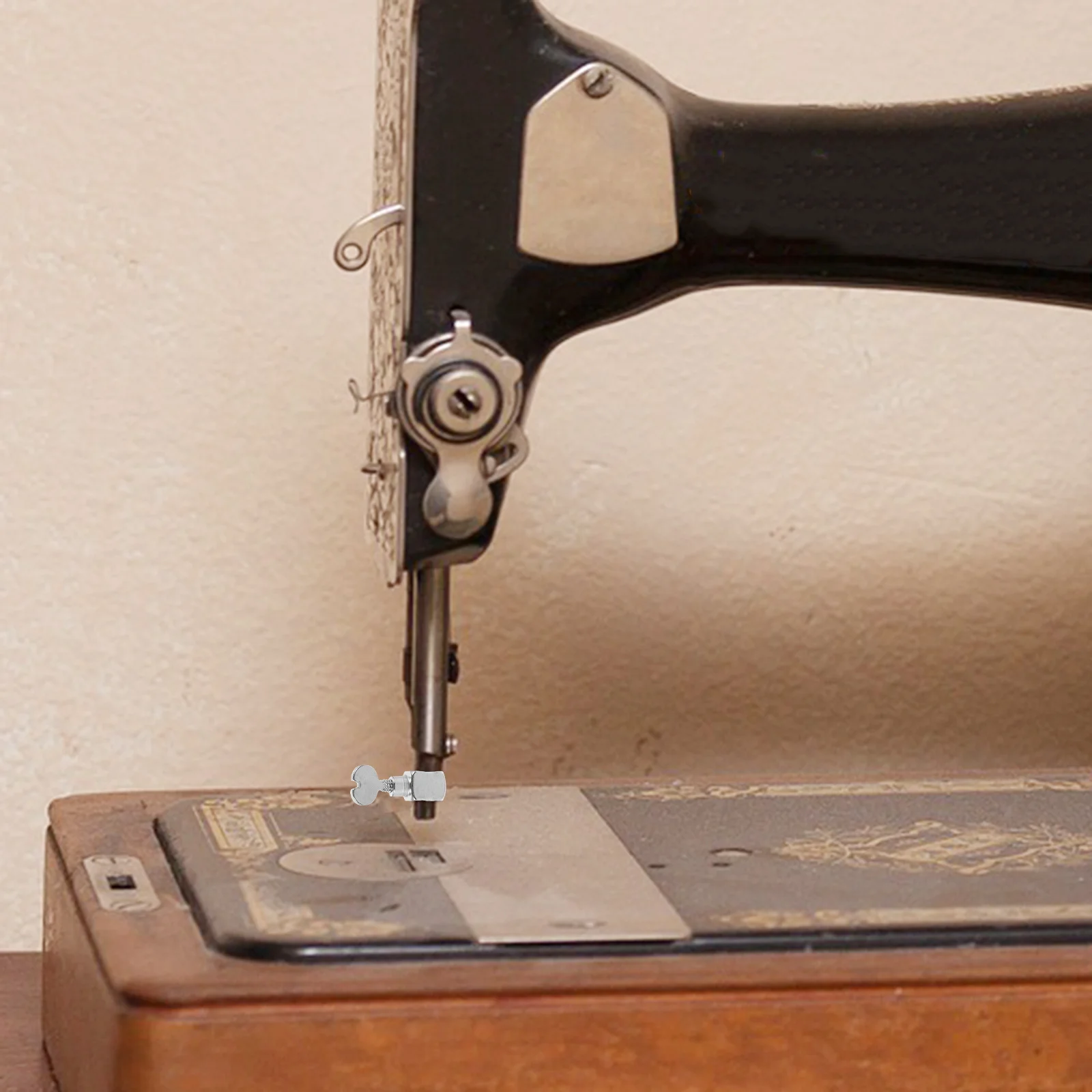 

2 шт. металлические игольчатые зажимы для швейной машины, прочные бытовые детали, сменные аксессуары для точного шитья, металлический игольчатый зажим