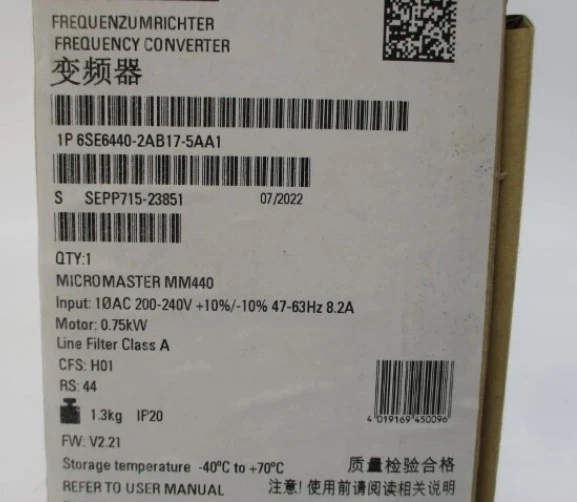 

Совершенно новый оригинальный преобразователь частоты 6SE6440-2AB17-5AA1 с быстрой доставкой