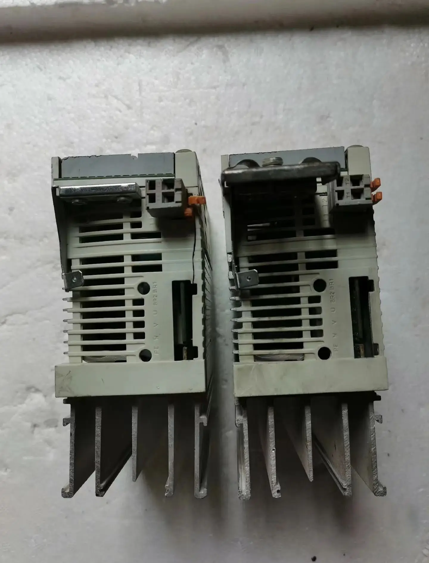 E82EV371-2C 8200 Vector for Lenze