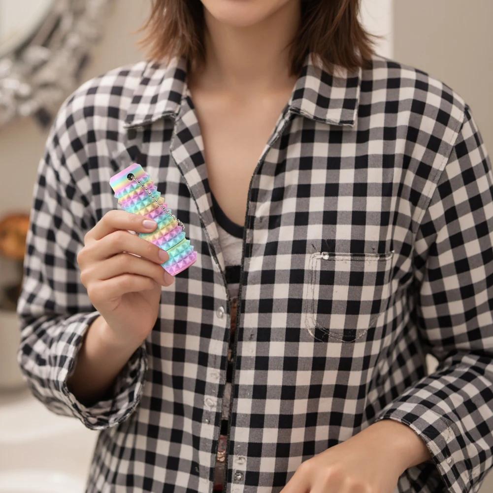 スパイキーグリッピースティムキーホルダー 3D プリントローラースパイキーグリッピースティムキーリングノベルティストレスリリーフクリスマス誕生日ギフト用