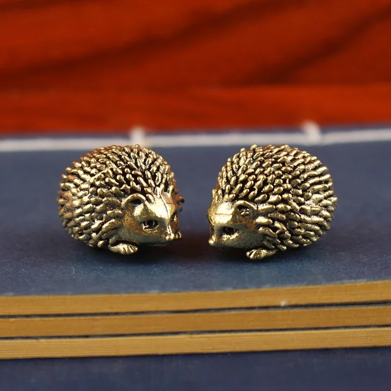 

Best Selling Brass Hedgehog Figurine Vintage Desktop Decor Mini Sculpture Home Office Decoration Gift