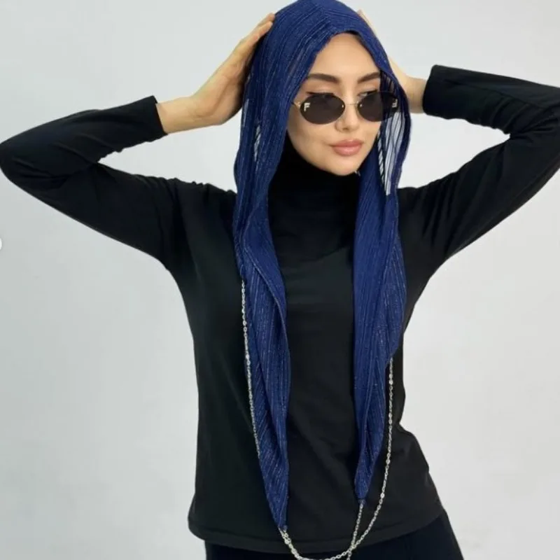 

Muslim fashion striped headscarf with chain embellishment, lightweight and breathable, knitted simple and elegant head wrap