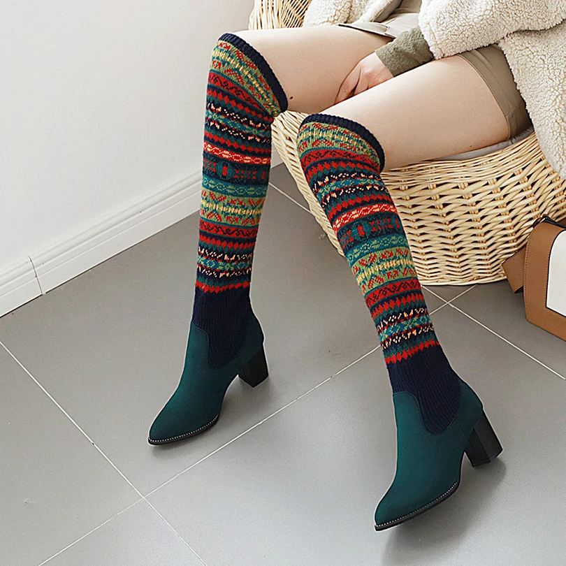 

Большие размеры, этническая тканая полосатая пряжа, эластичная ткань, матовые бархатные длинные сапоги, сапоги выше колена на толстом каблуке с острым носком