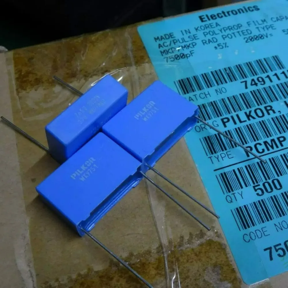 

5pcs/lot PCMP378 MKP 0.0075uf 2000v 7n5 7500pf 7.5nf 752 J Brand new 22.5mm Film capacitor PCMP3789752