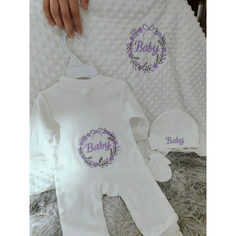 Cute Baby Embroidered Romper，Matching hat、Gloves and blankets，Skin-friendly and non-irritating，Ideal gift for newborns and speci