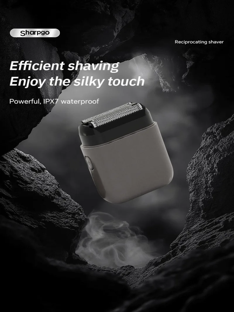 Men's Portable Three Head Reciprocating Electric Shaver TPYE-C Charging IPX7 Waterproof Multifunctional Shaver