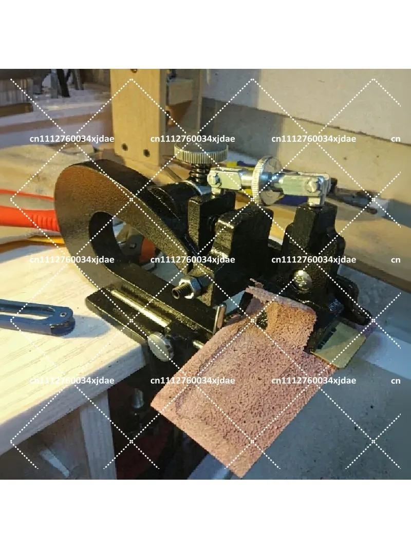Manual Leather Skiver Splitter with 15 Blades, Leather Paring Peeler Machine for DIY Leathercraft Cutting Knife Tool