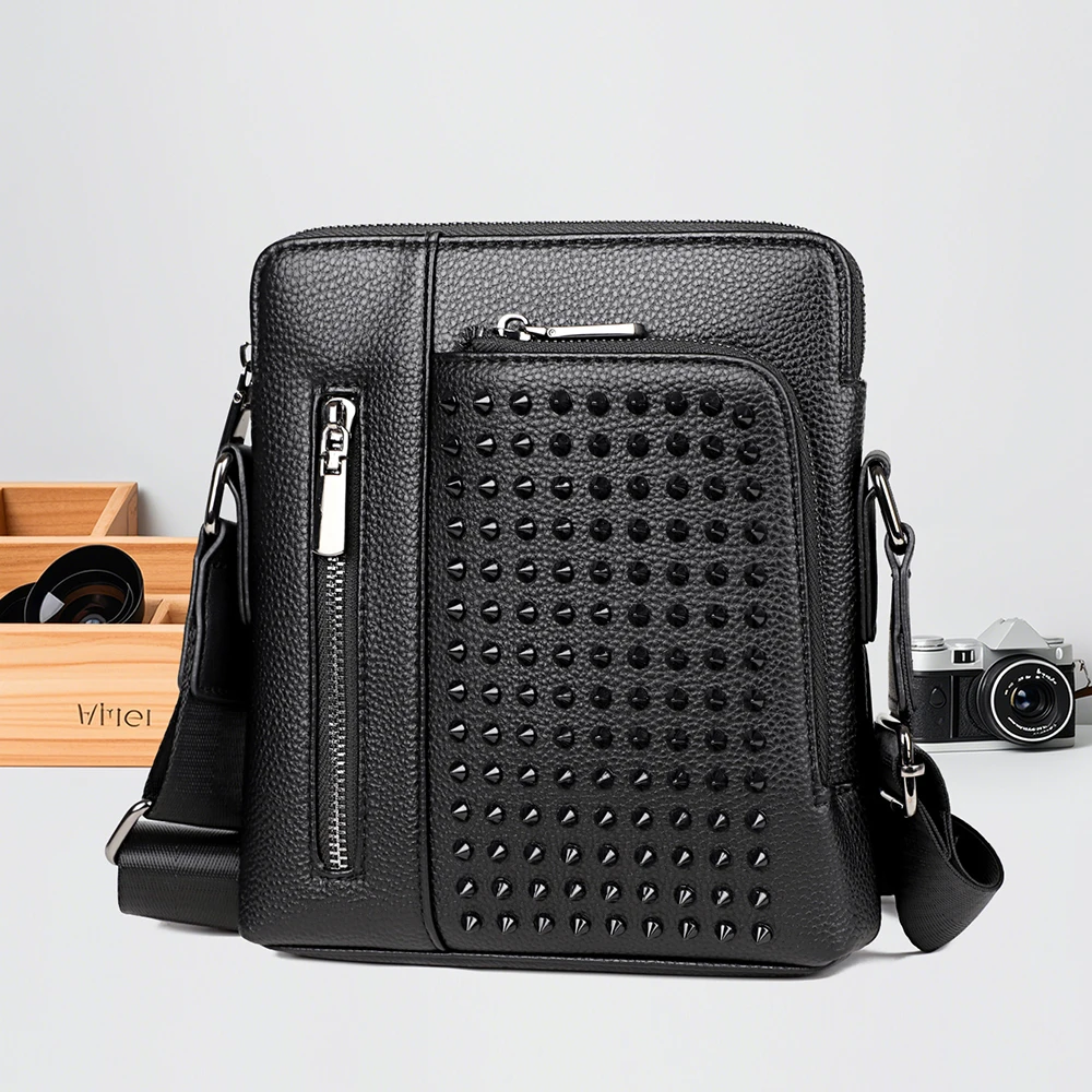 

Full Rivets Shoulder Crossbody Bag High Quality PU Leather Messenger Bag For Men*Women Designer Luxury Bag Purses And Handbags