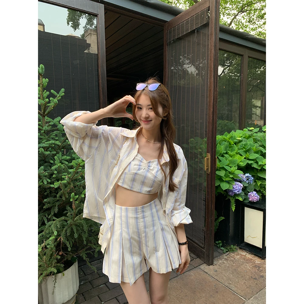 

Striped Tee-Piece Set Faionable Cotton Outfit for Young Women Ages 8-25 Summer 2023 Collection Student School orm